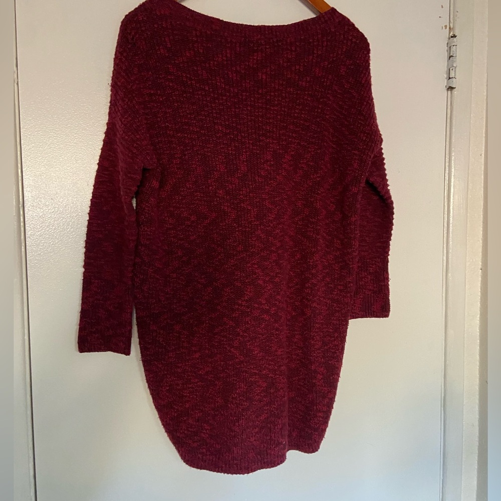 Express Sweater - Picture 8 of 8